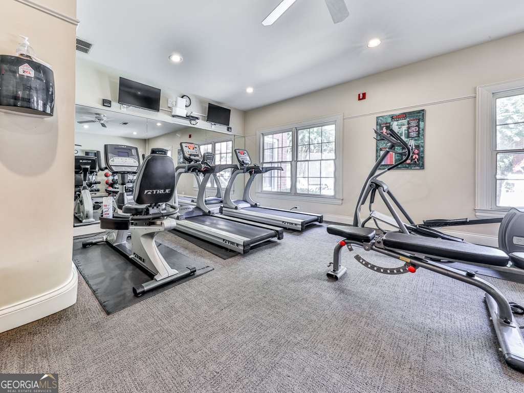 211 COLONIAL HOMES Drive Atlanta - Photo 35