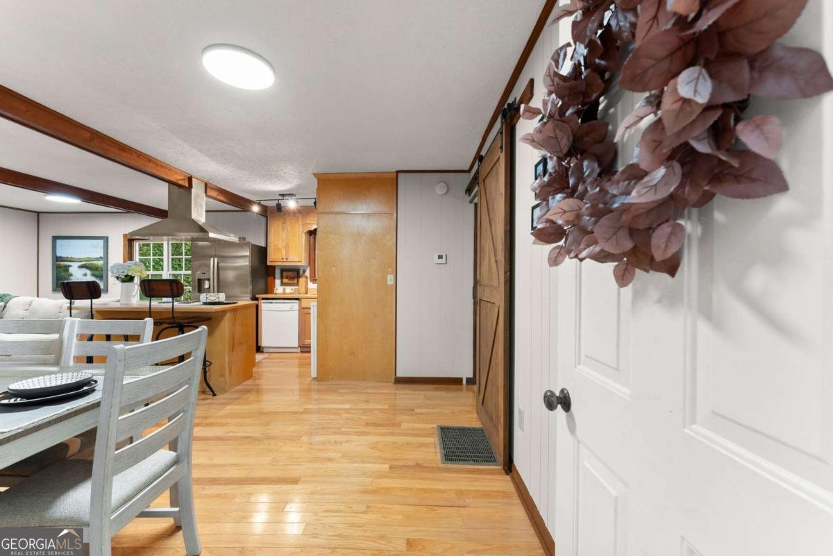 4243 Perry Drive Gainesville - Photo 12