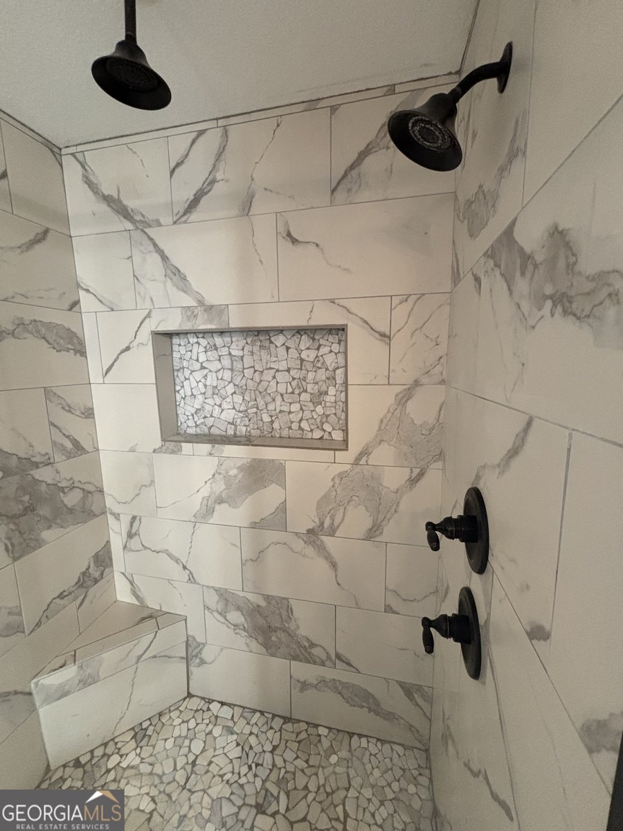 403 Avington Chase Perry - Photo 16