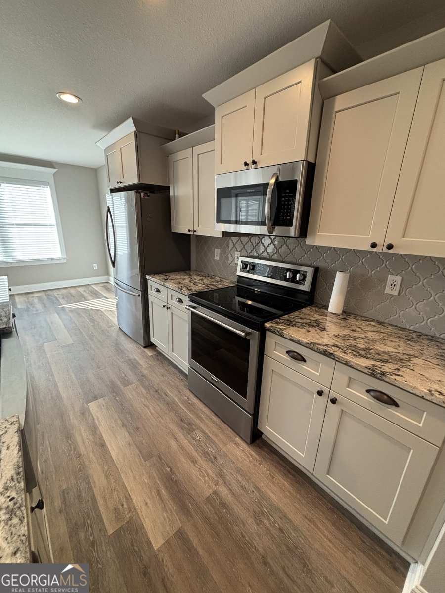 403 Avington Chase Perry - Photo 9