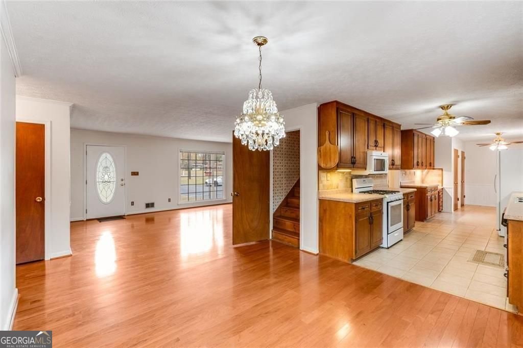 7306 Mt Vernon Road Lithia Springs - Photo 9