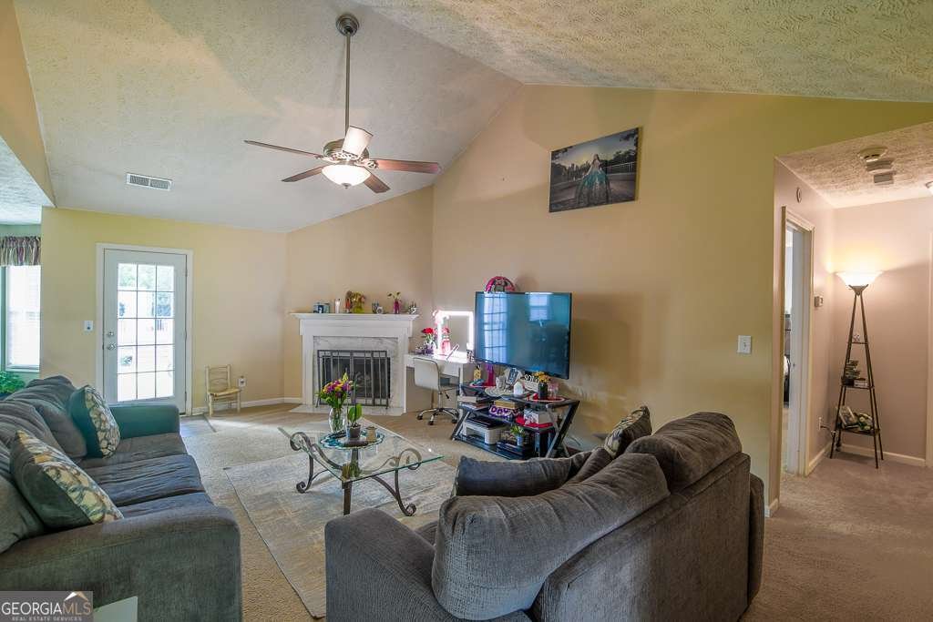 690 Springlake Rd Lawrenceville - Photo 8