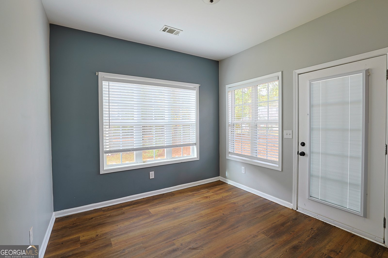 910 Lakeside Court Loganville - Photo 39