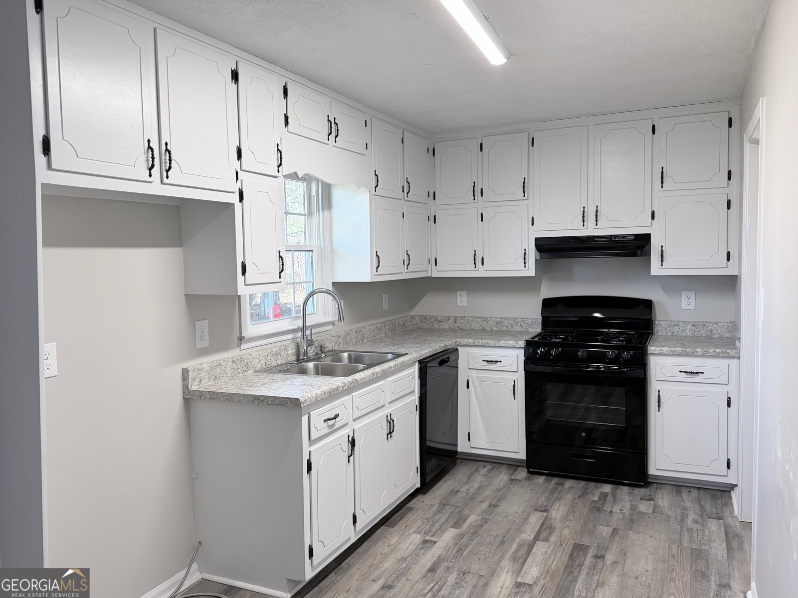 1618 Morgan Drive Griffin - Photo 13