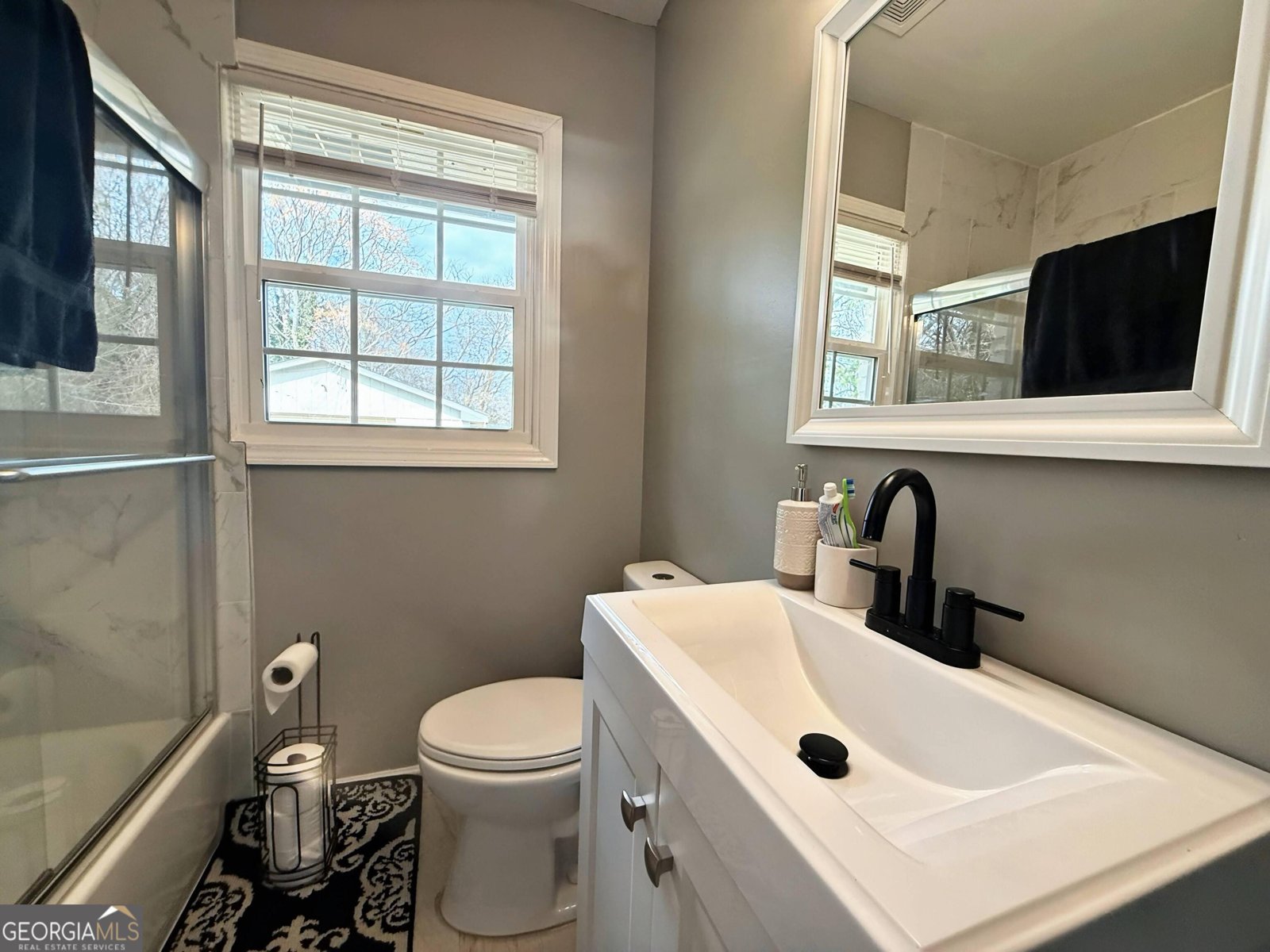 372 Second Street Forest Park - Photo 11