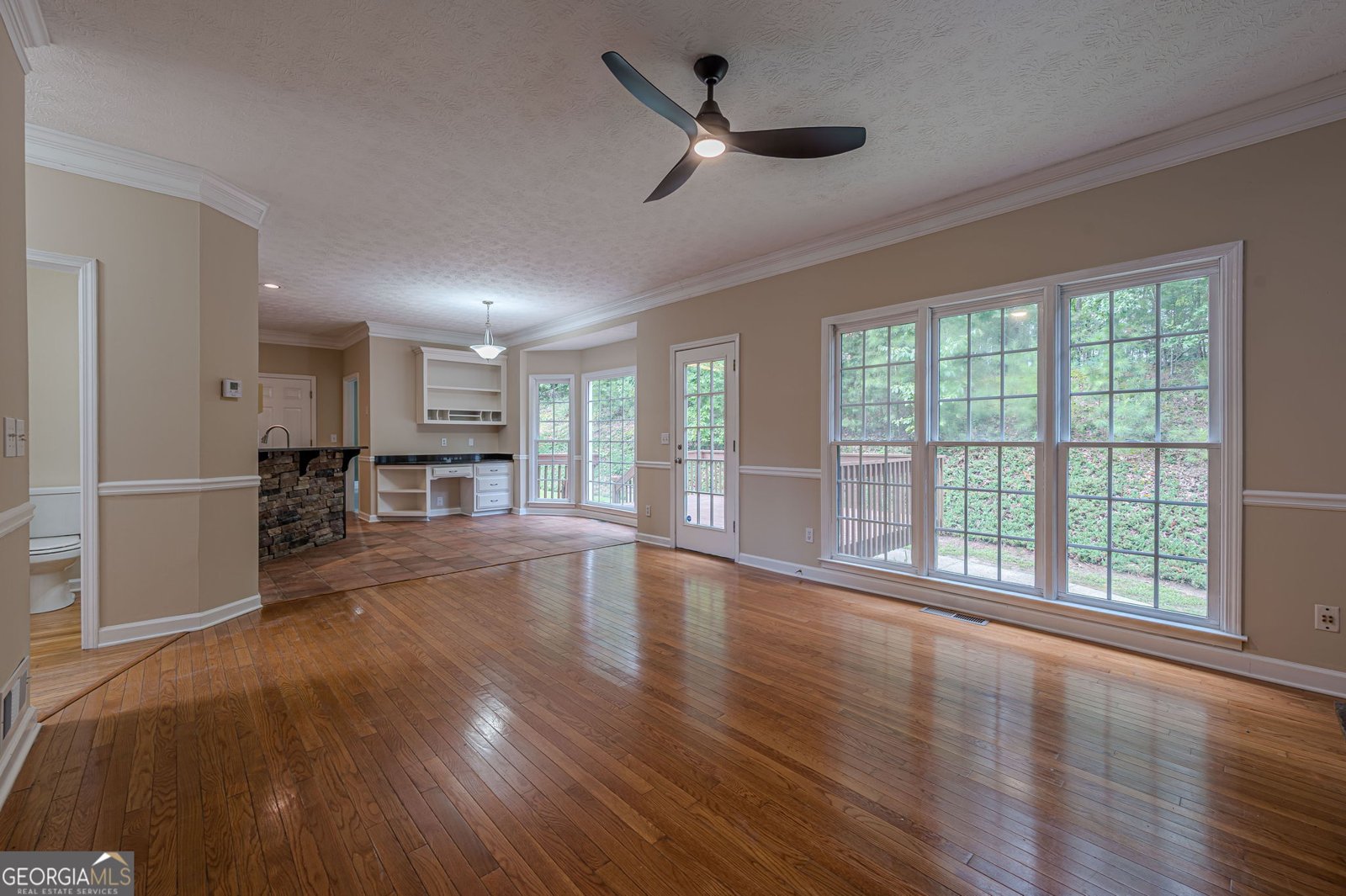 1001 Ashfern Walk Woodstock - Photo 16