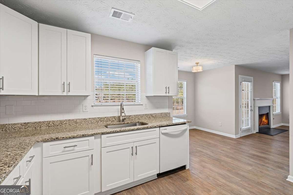 565 Amish Avenue Riverdale - Photo 14