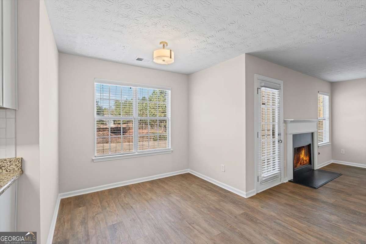 565 Amish Avenue Riverdale - Photo 15