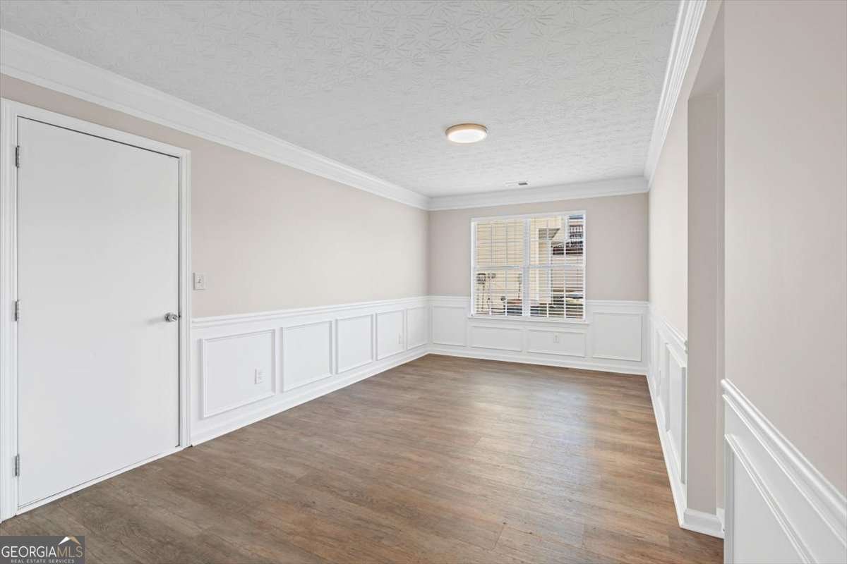 565 Amish Avenue Riverdale - Photo 17