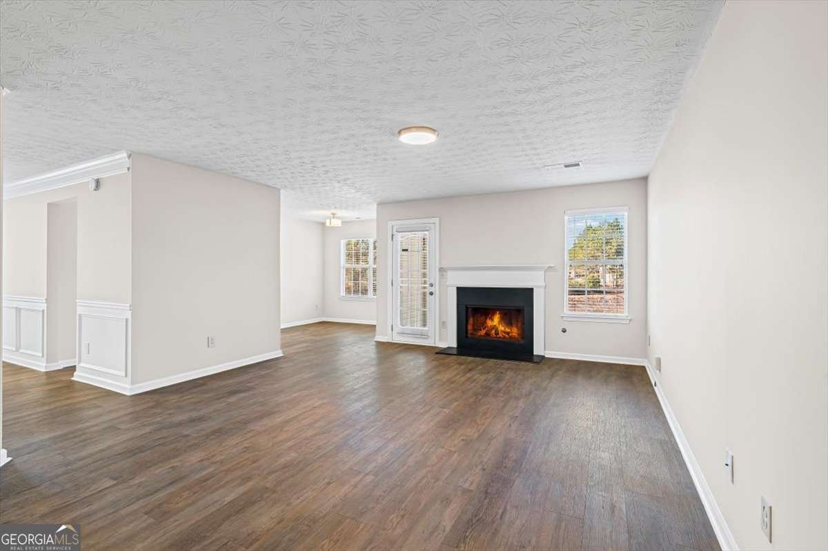 565 Amish Avenue Riverdale - Photo 6