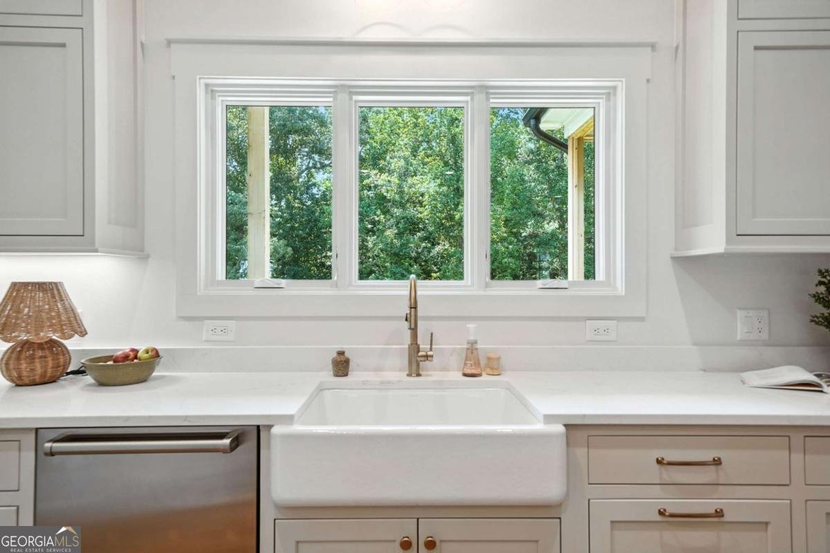 7915 Cherokee Drive Canton - Photo 32