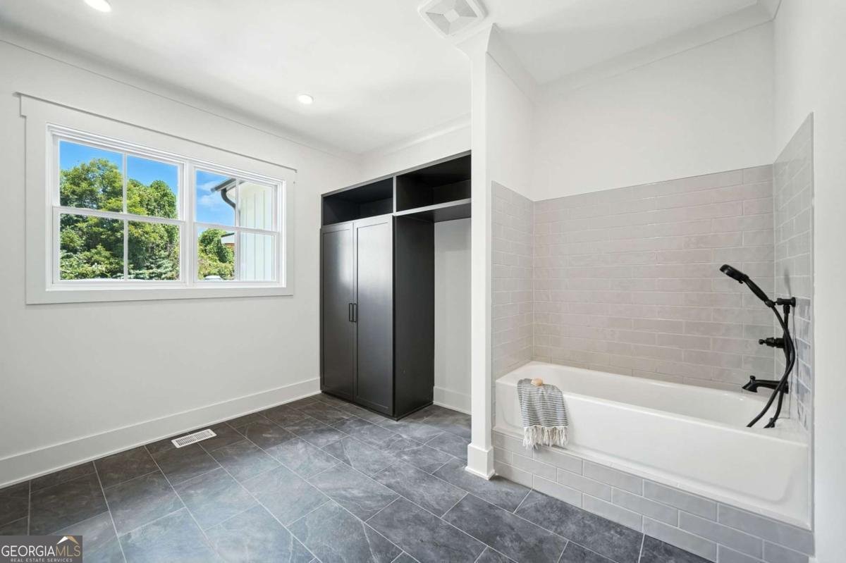 7915 Cherokee Drive Canton - Photo 48