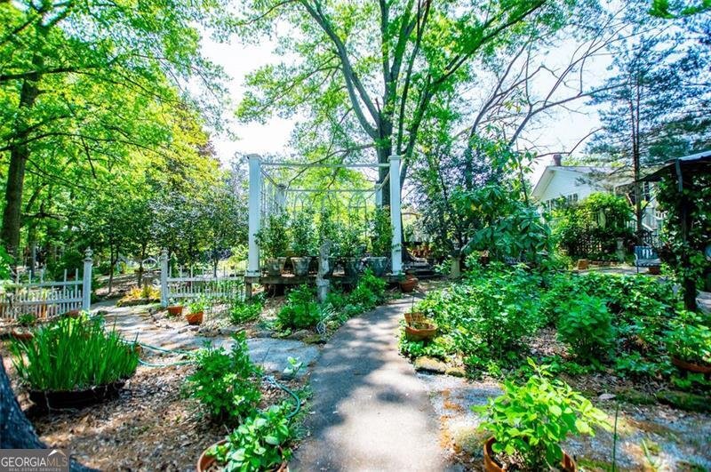 8612 CAMPBELLTON Street Douglasville - Photo 14