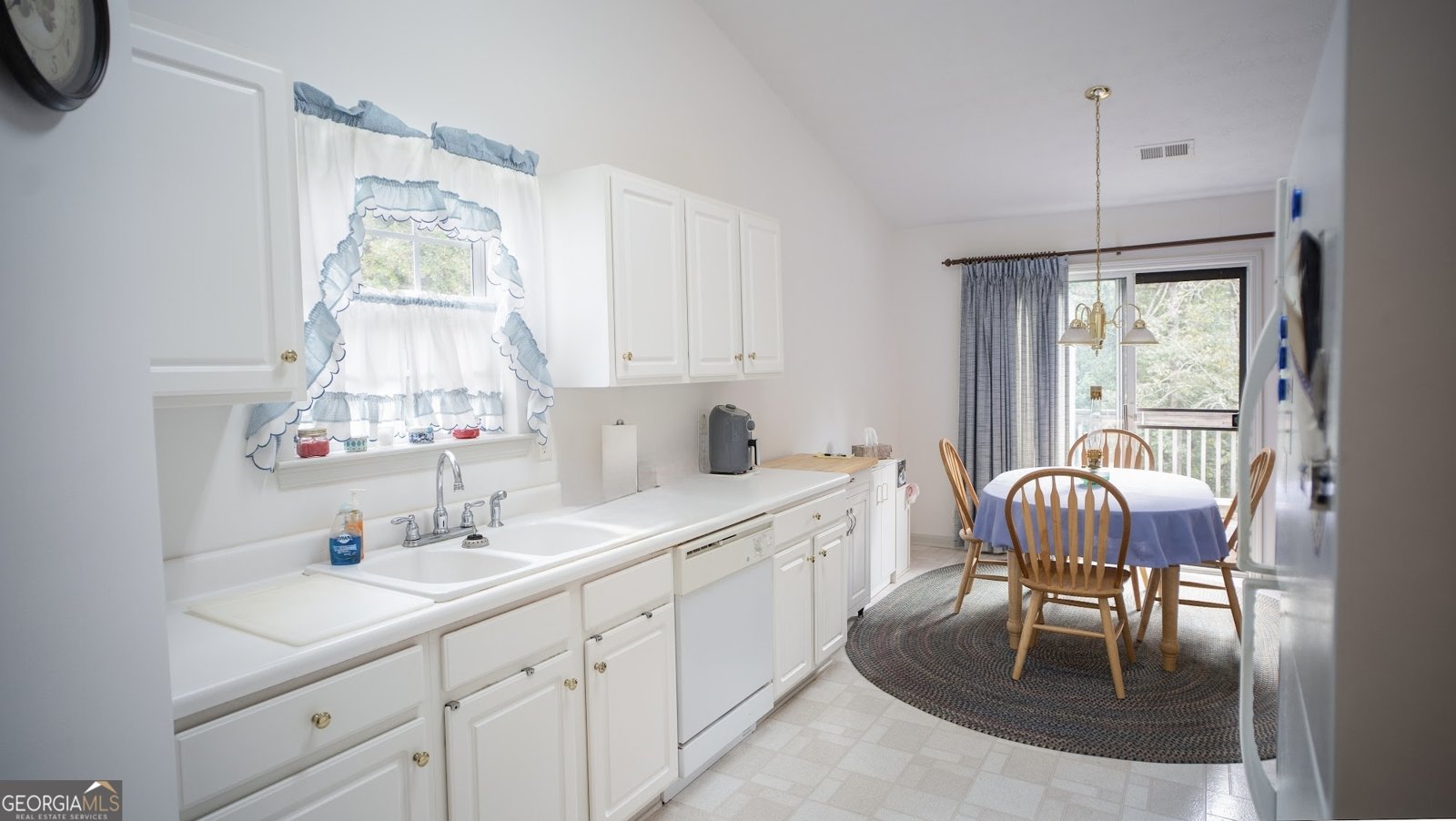 5437 Evergreen Forest Court Flowery Branch - Photo 9