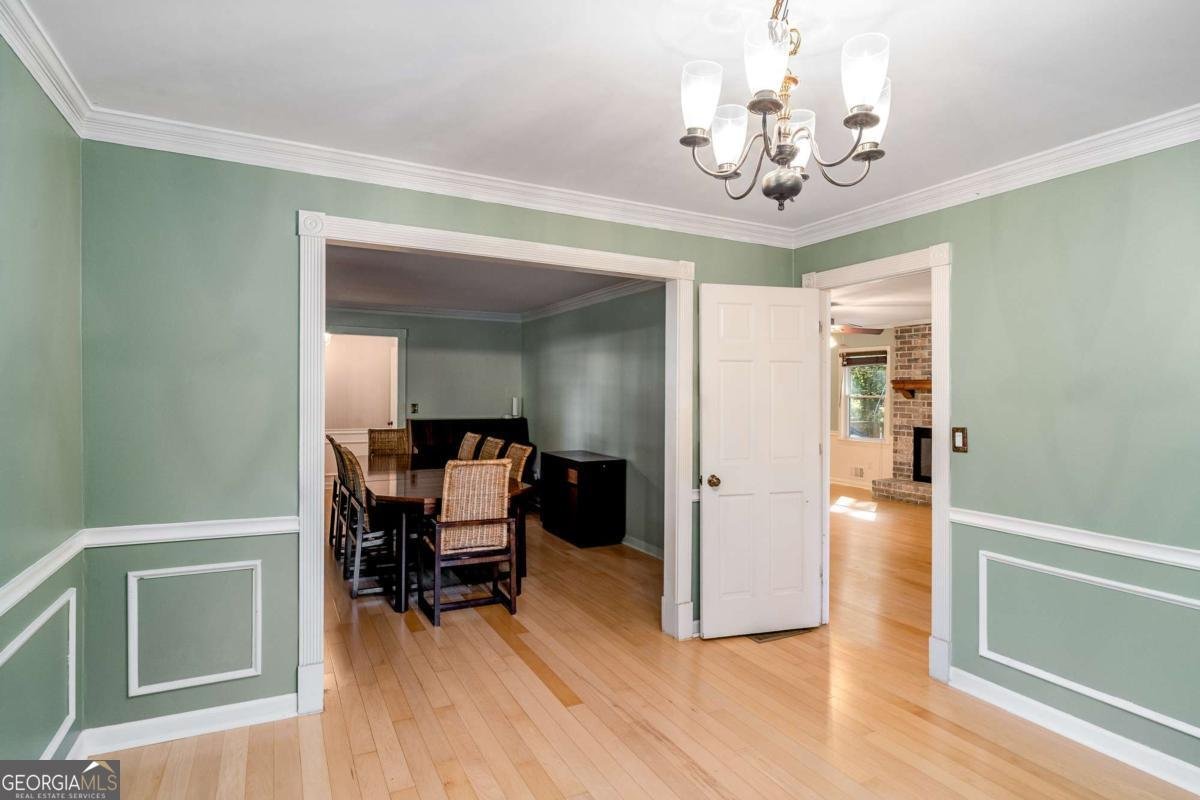 445 Bruce Way Lilburn - Photo 11