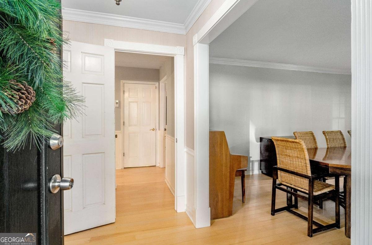 445 Bruce Way Lilburn - Photo 6