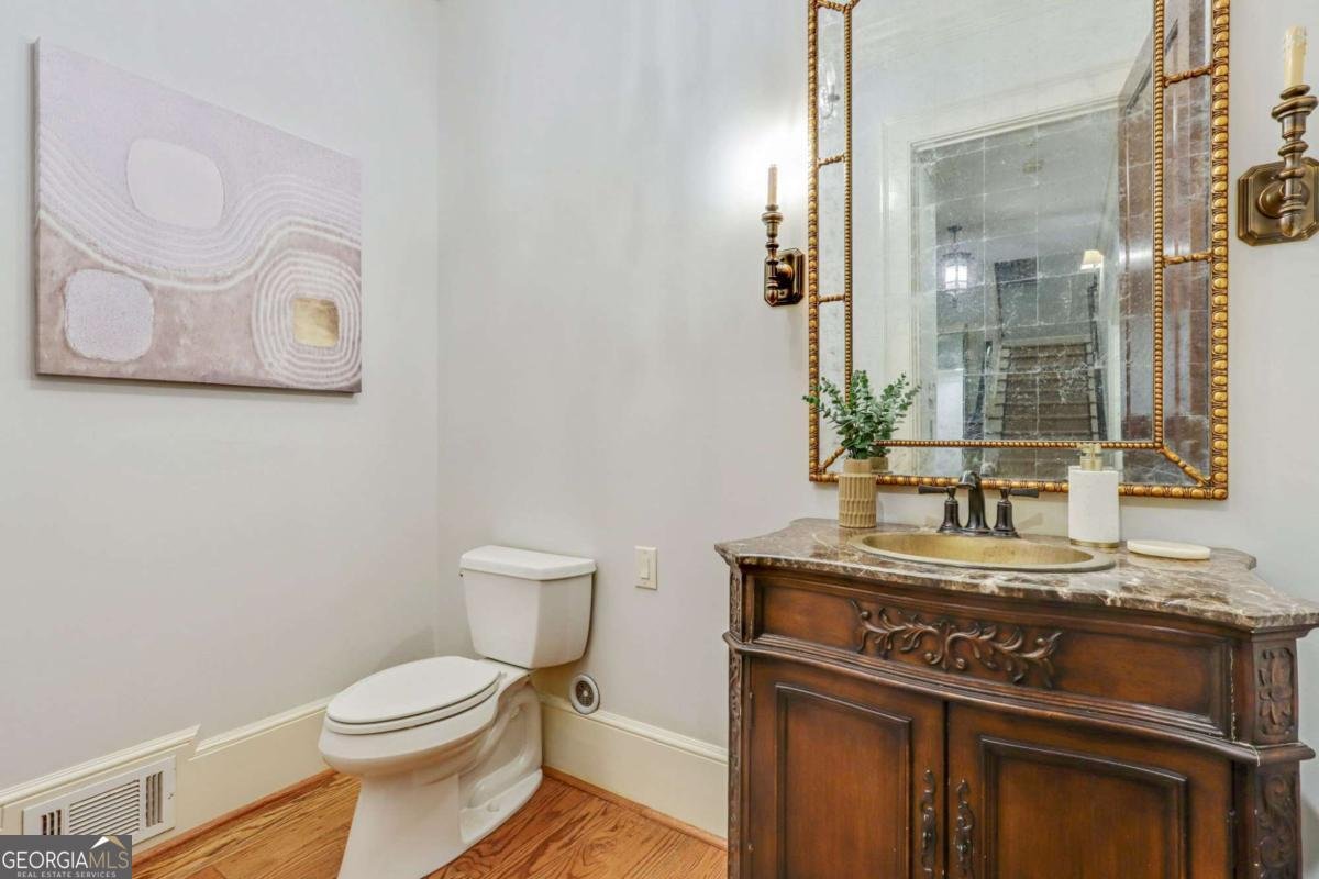 4227 Peachtree Dunwoody Road Atlanta - Photo 10