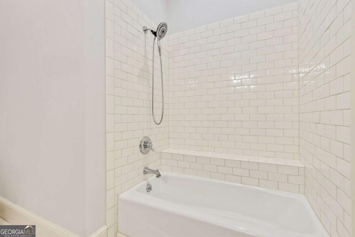 4227 Peachtree Dunwoody Road Atlanta - Photo 36