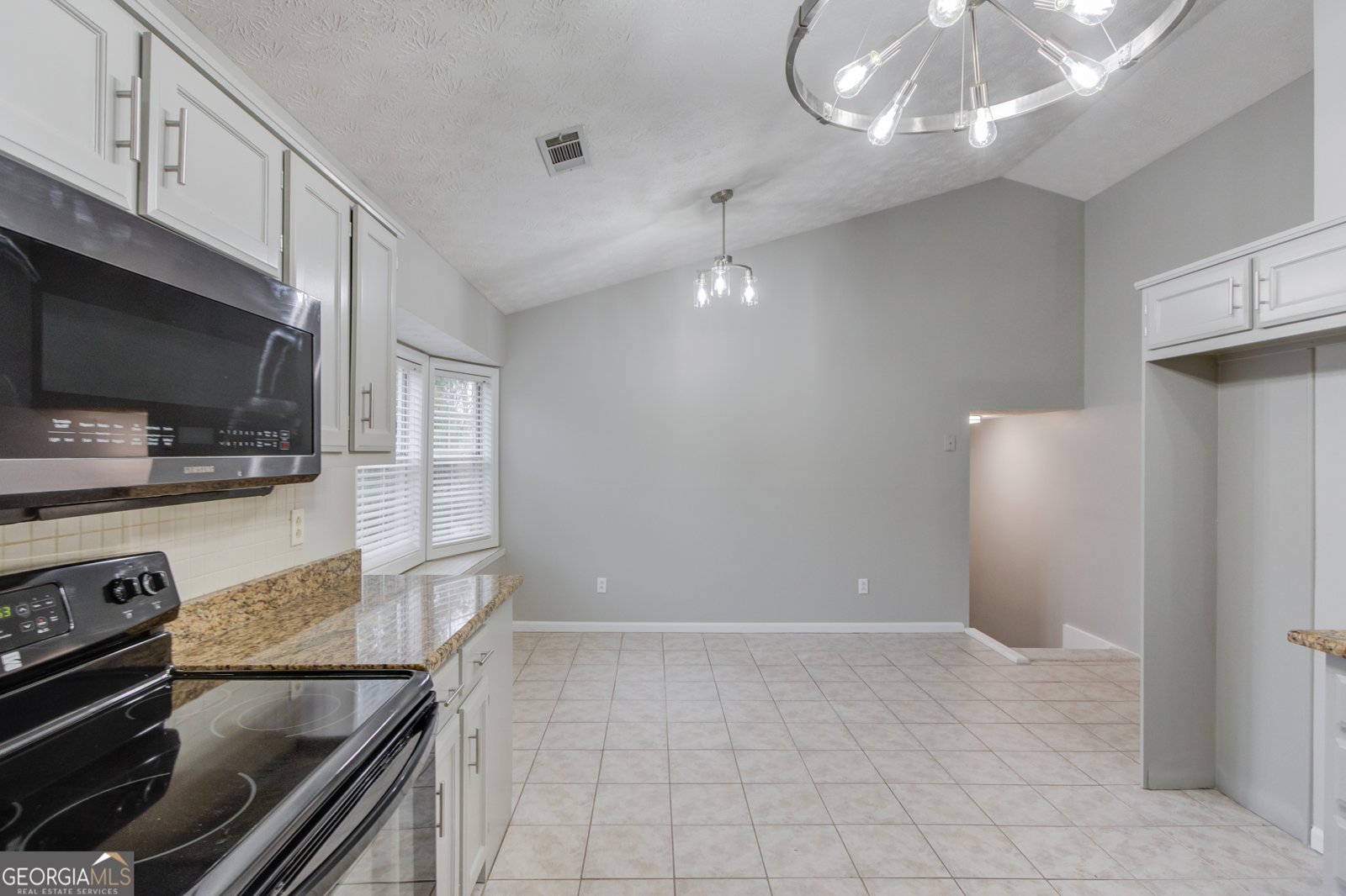 352 Austin Way Auburn - Photo 9