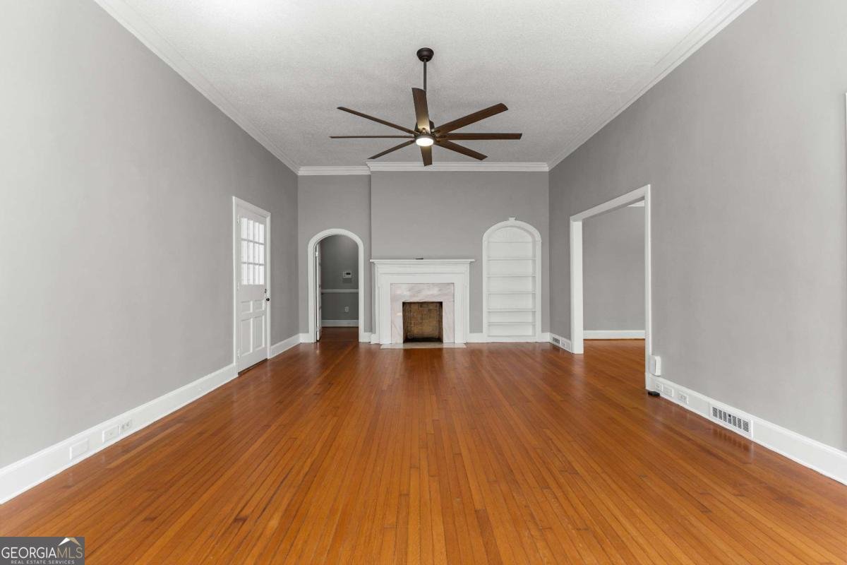 404 Thurston Avenue Thomaston - Photo 11