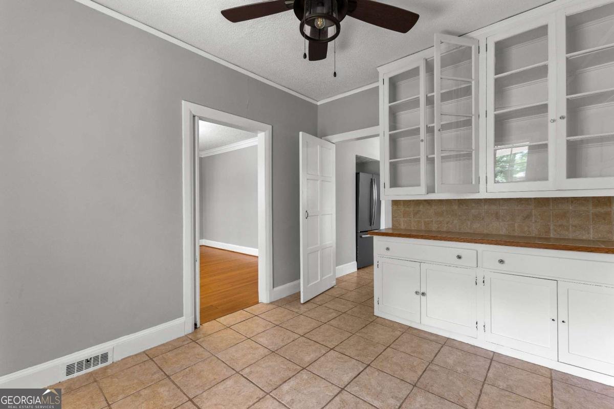 404 Thurston Avenue Thomaston - Photo 19