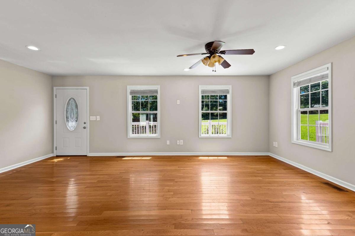 404 Thurston Avenue Thomaston - Photo 53