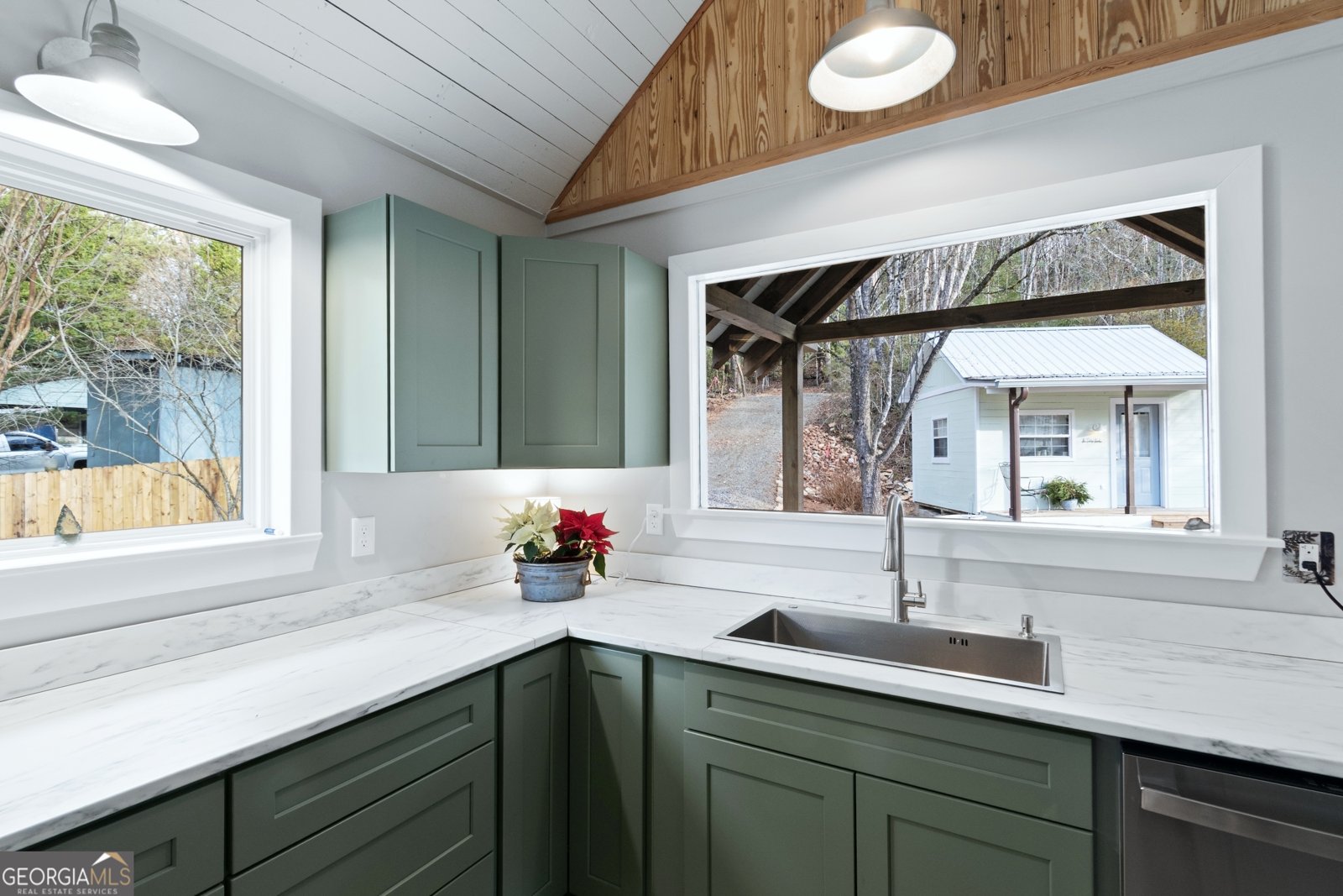 8679 Lakewood Highway Mineral Bluff - Photo 17