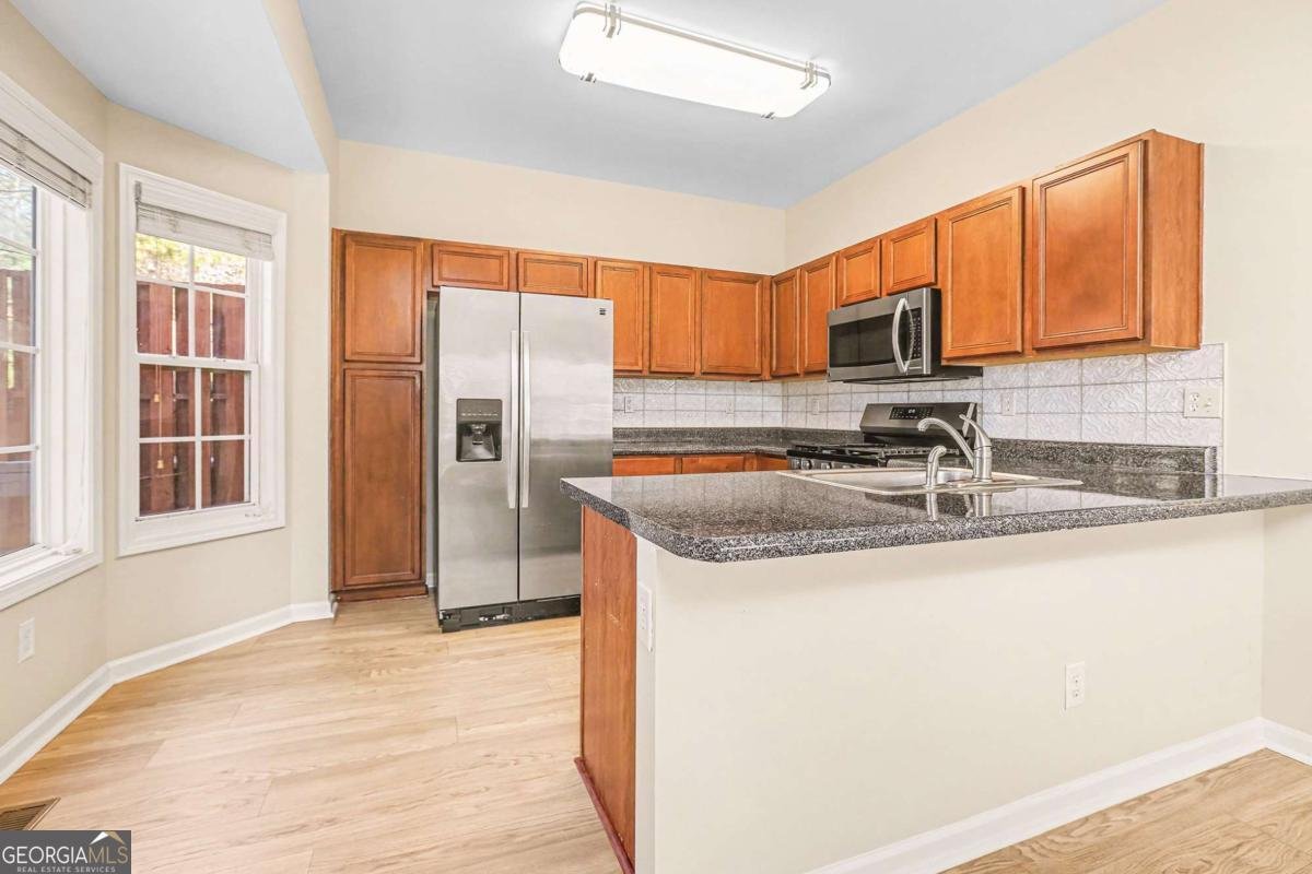 364 Eagle Tiff Drive Sugar Hill - Photo 10