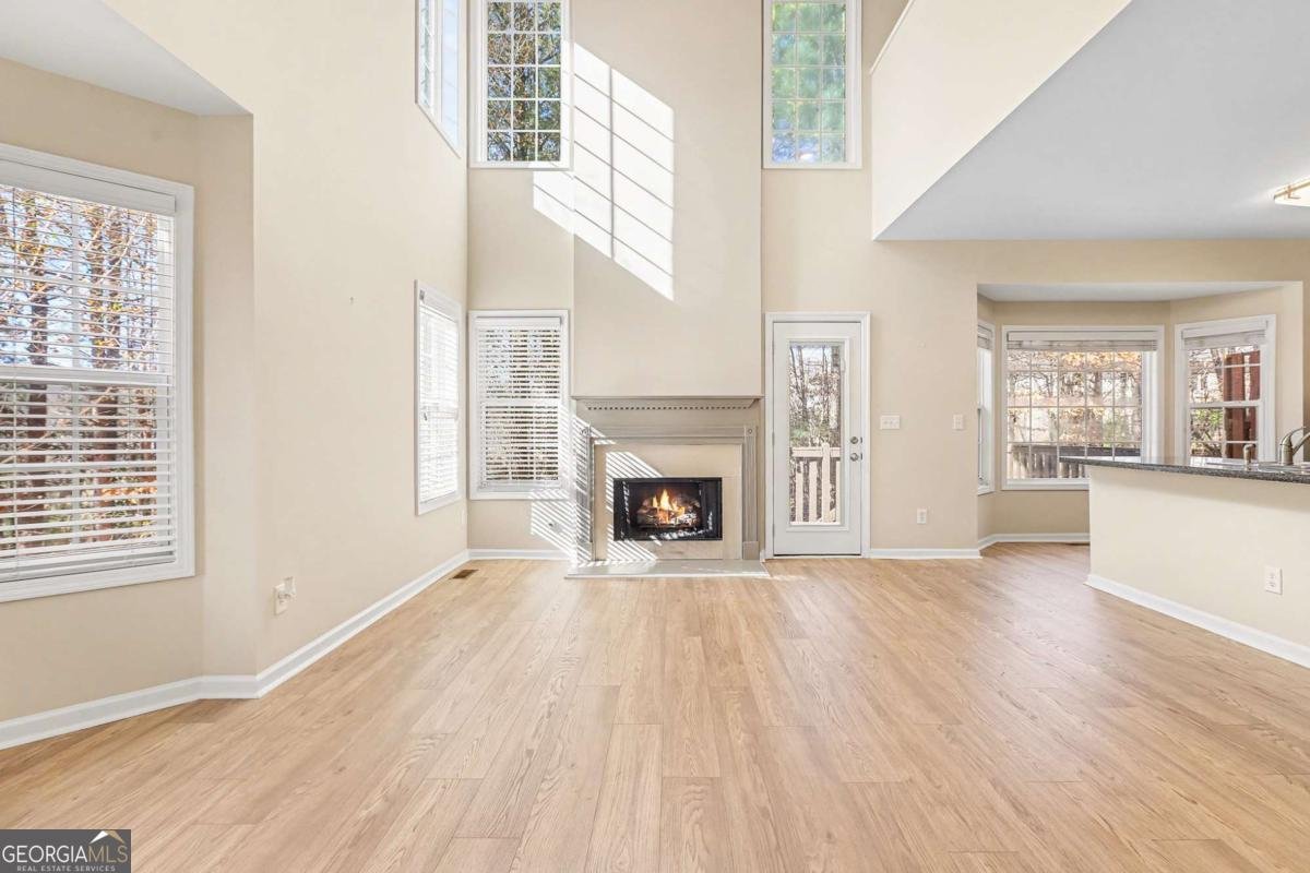 364 Eagle Tiff Drive Sugar Hill - Photo 9