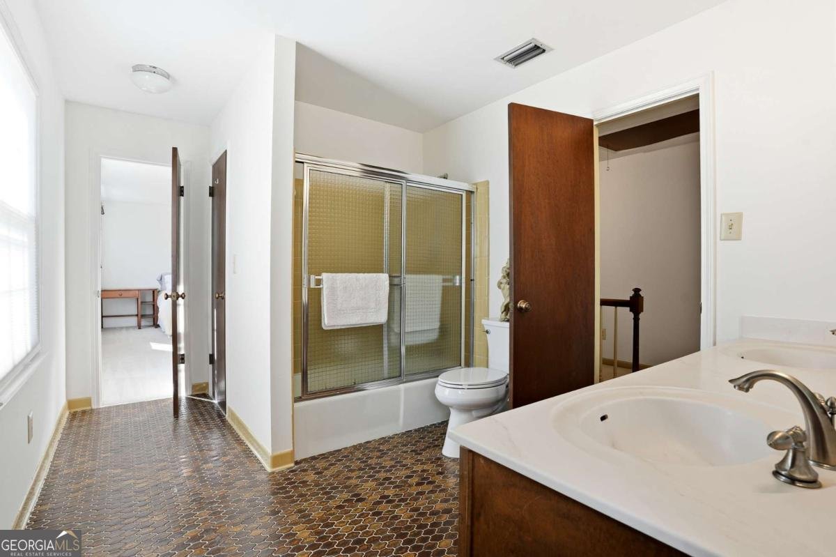 4693 Marc Court Lilburn - Photo 14