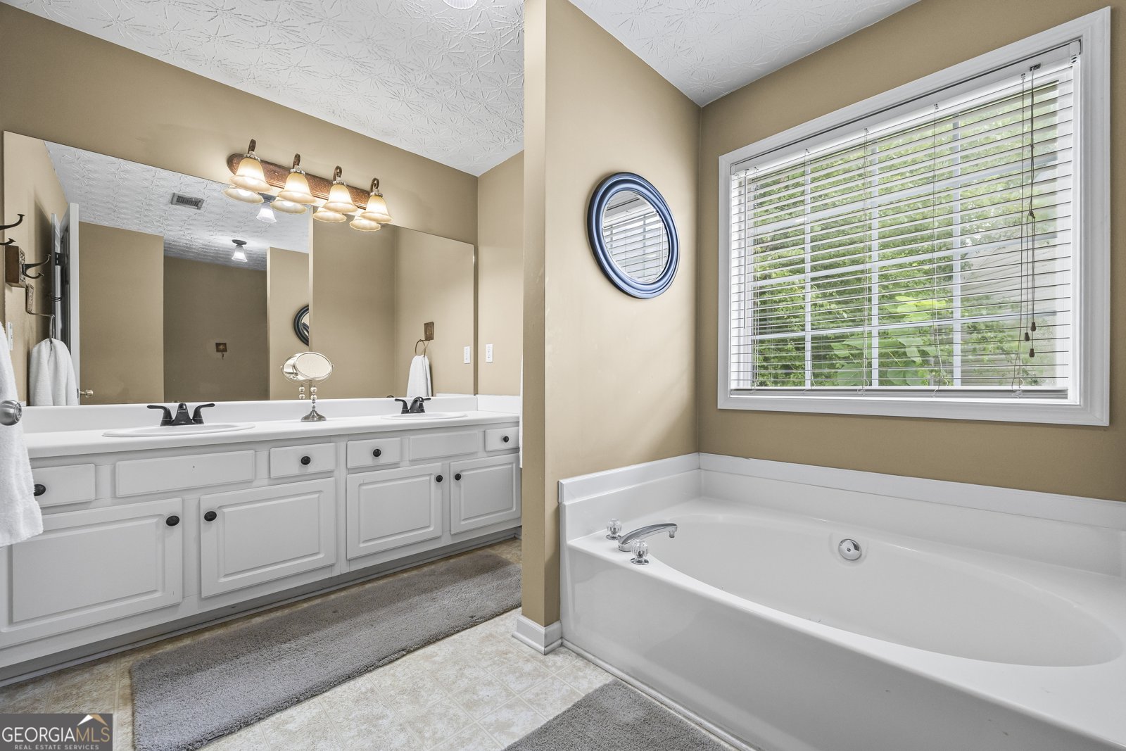 1509 Hillary Cove Court Lawrenceville - Photo 13