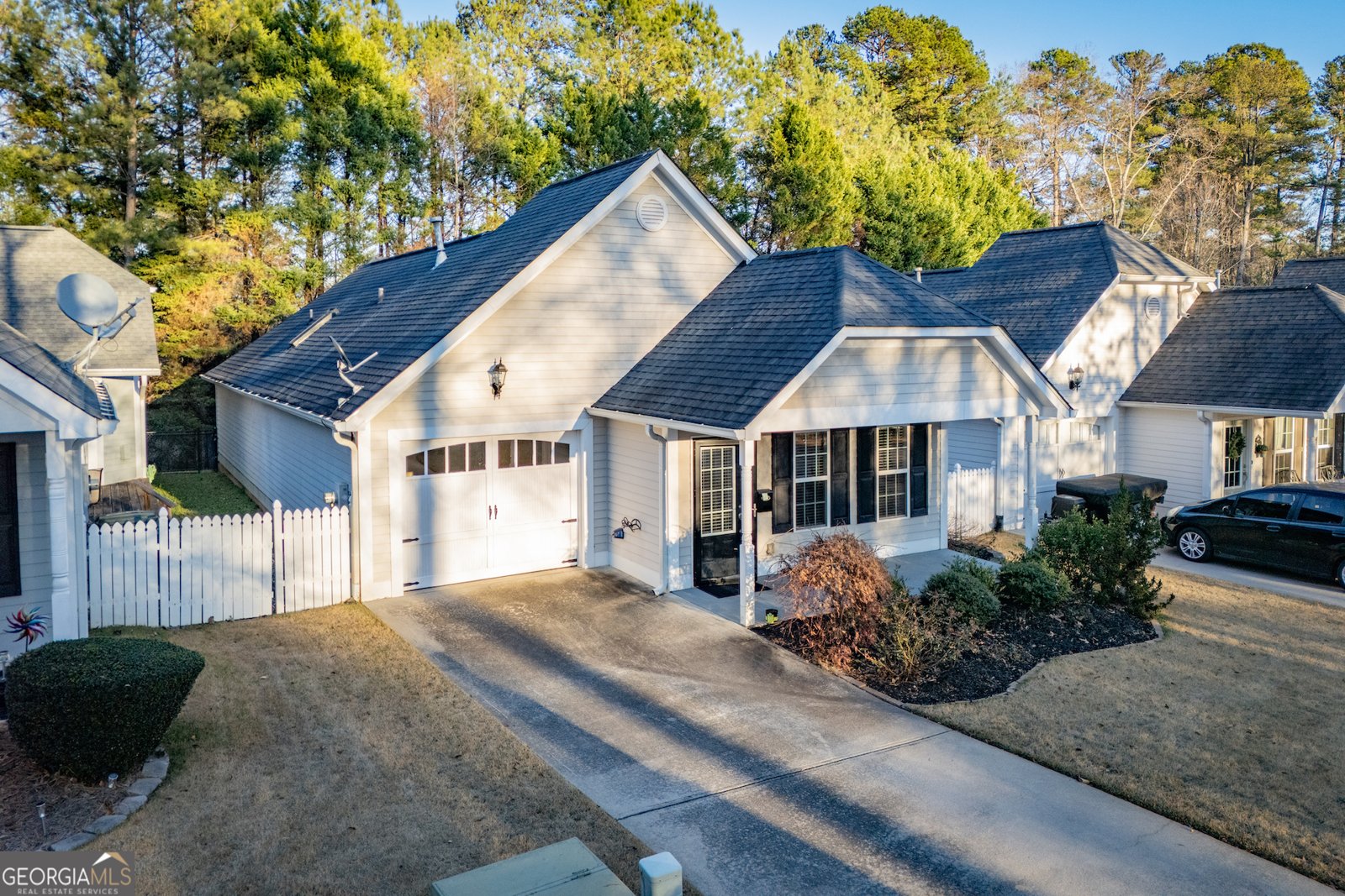 253 Katherine Court Carrollton - Photo 1