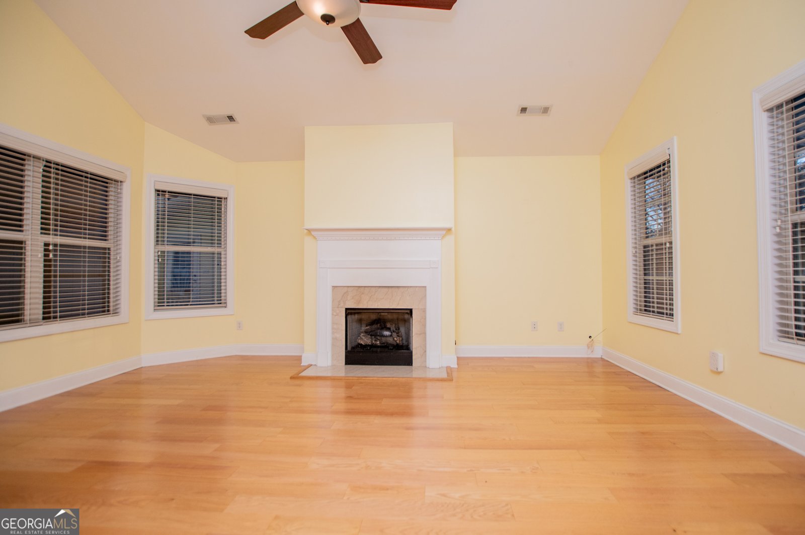 253 Katherine Court Carrollton - Photo 17