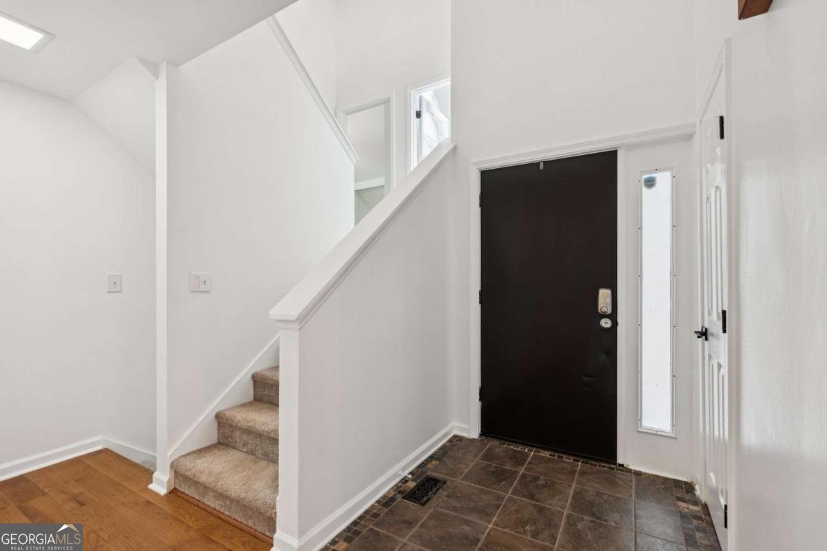 5623 High Harbor Point Gainesville - Photo 7