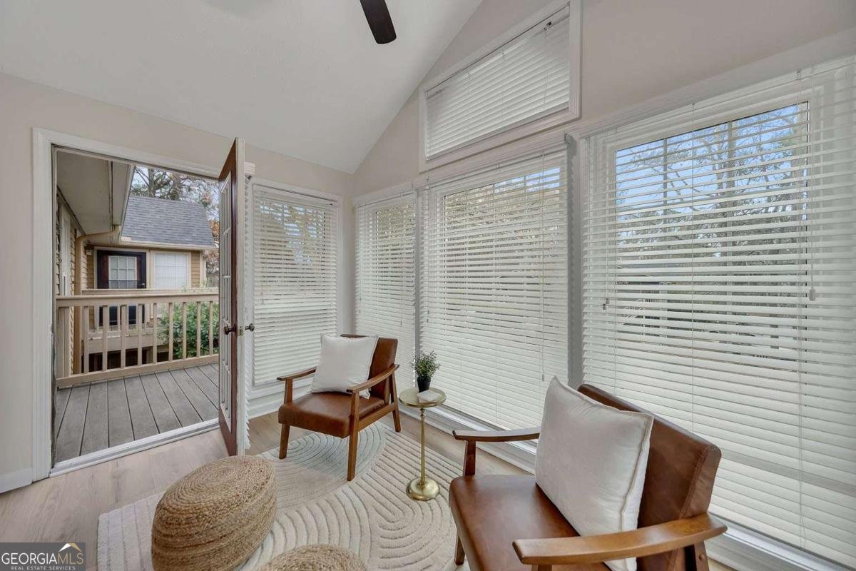 1807 Country Park Drive Smyrna - Photo 9