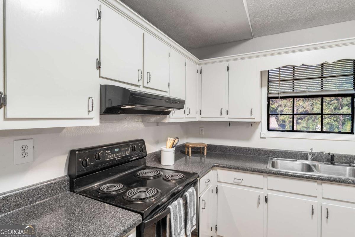 1141 Holly Hills Drive Lilburn - Photo 14