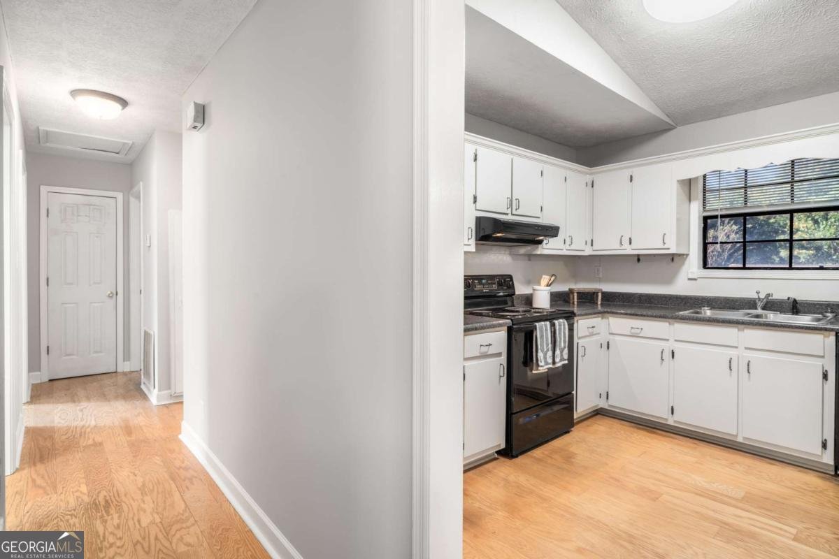 1141 Holly Hills Drive Lilburn - Photo 16