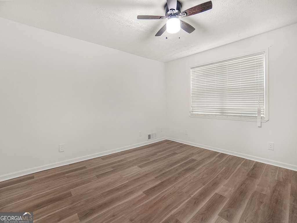 117 Spring Street Stockbridge - Photo 18