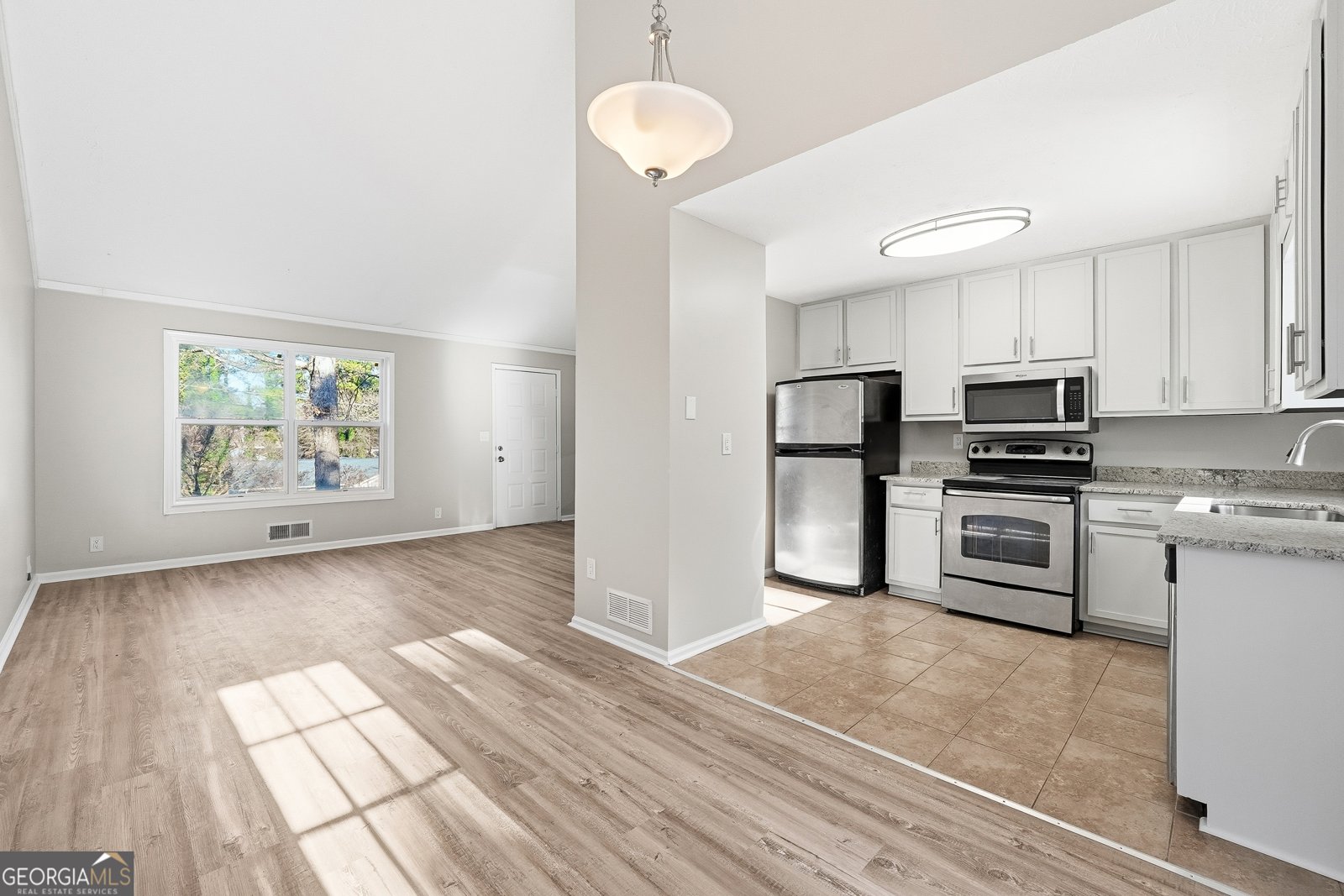 241 Summer Pond Trail Lawrenceville - Photo 15