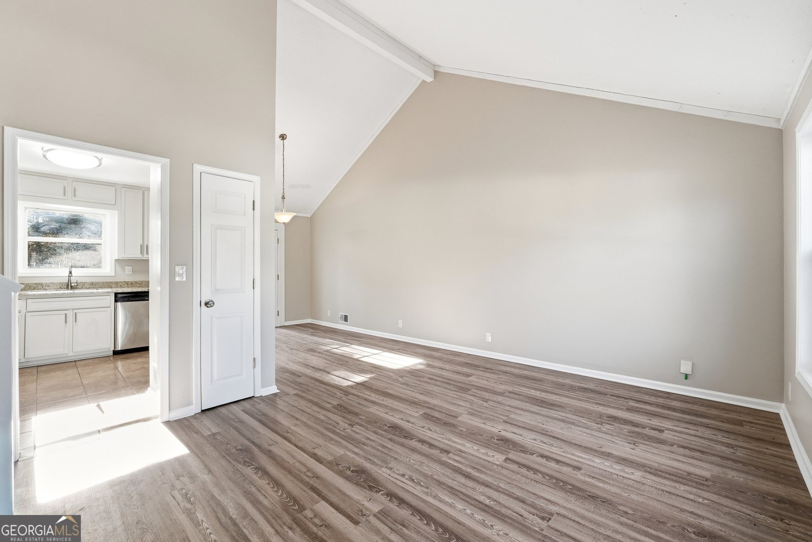 241 Summer Pond Trail Lawrenceville - Photo 8