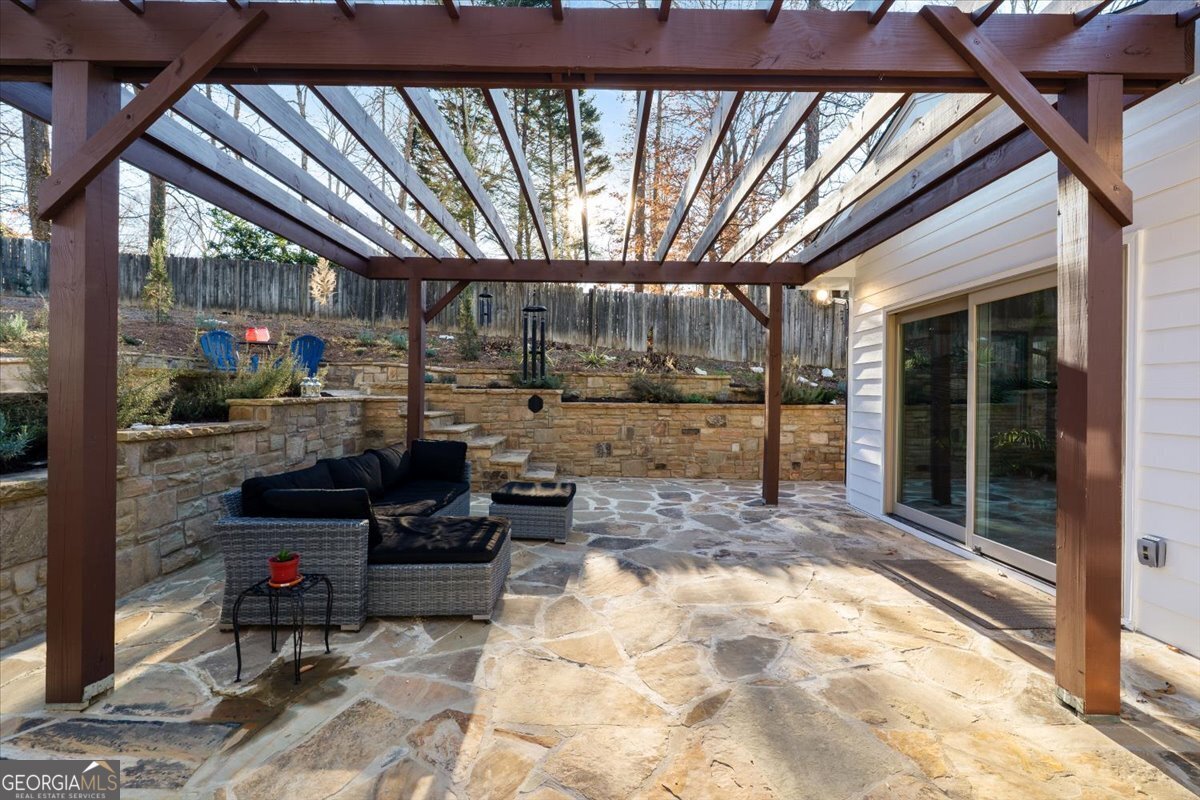 2363 LEISURE LAKE Drive Atlanta - Photo 18