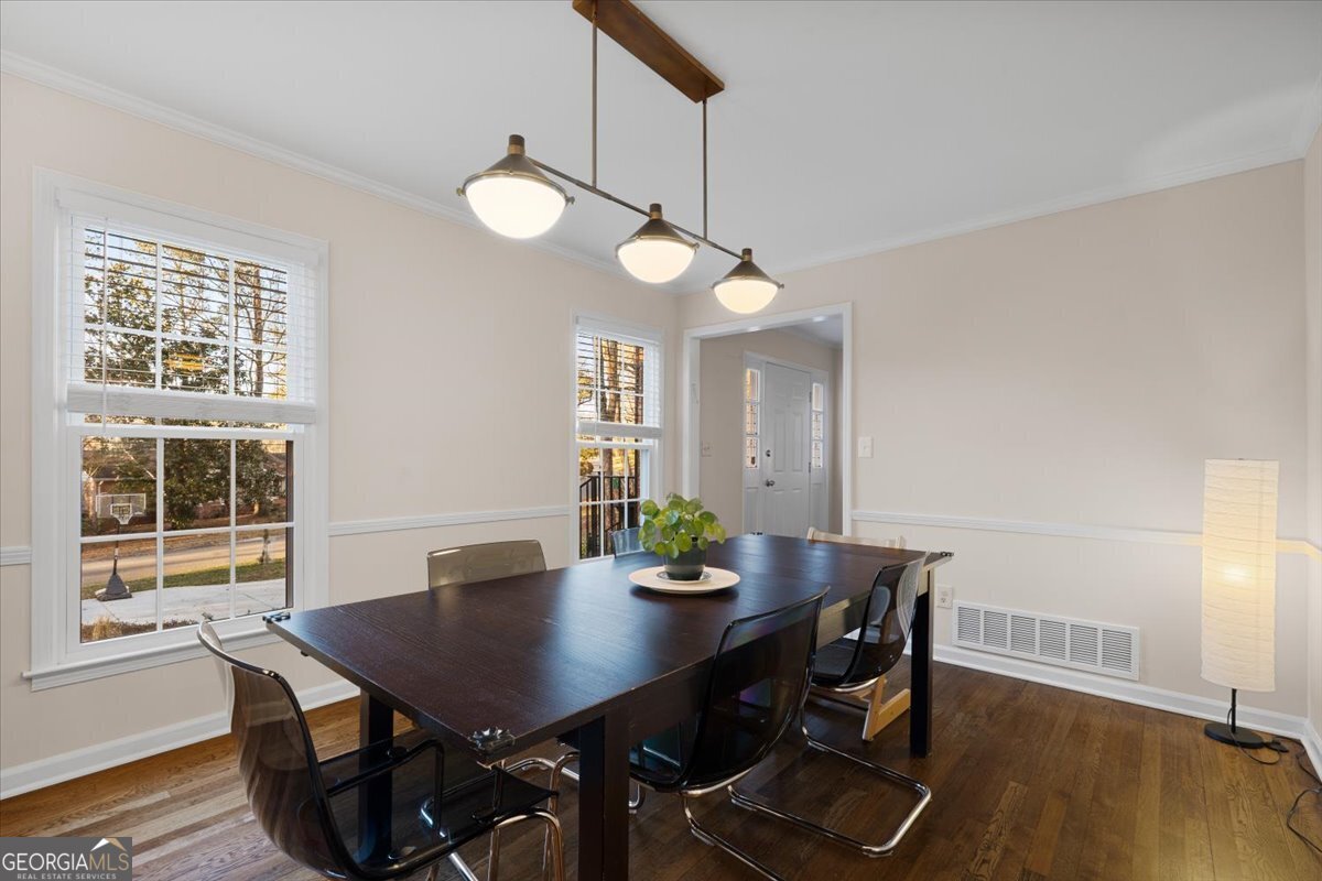 2363 LEISURE LAKE Drive Atlanta - Photo 7