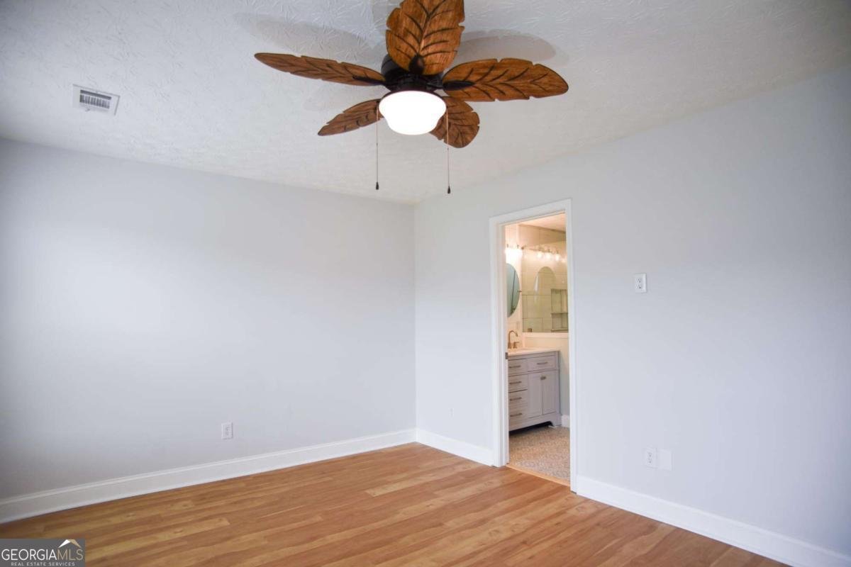 6616 Splashwater Drive Flowery Branch - Photo 11