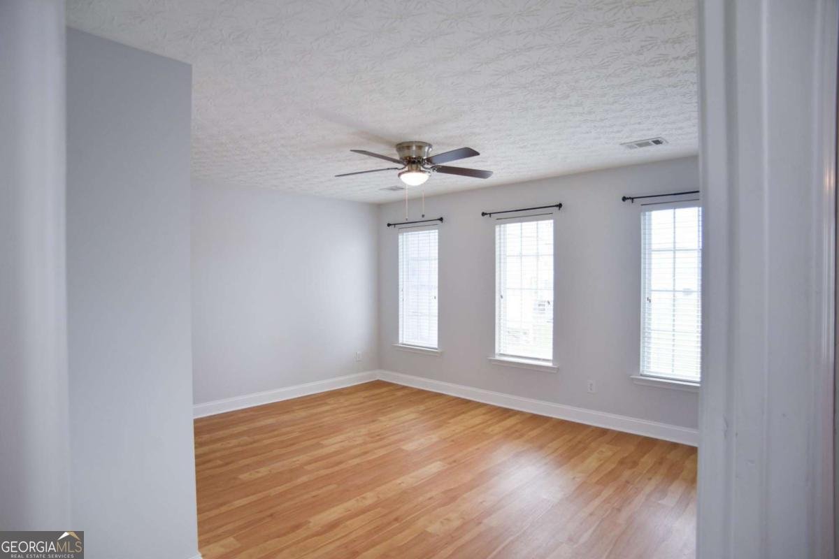 6616 Splashwater Drive Flowery Branch - Photo 16