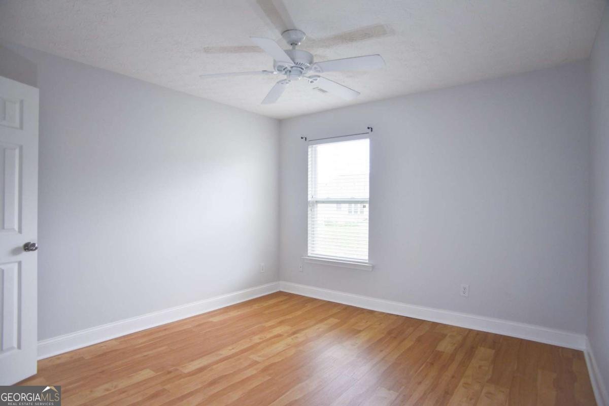 6616 Splashwater Drive Flowery Branch - Photo 18