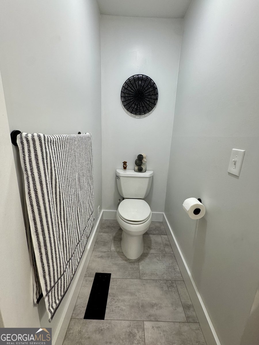 215 Denham Street Thomaston - Photo 10