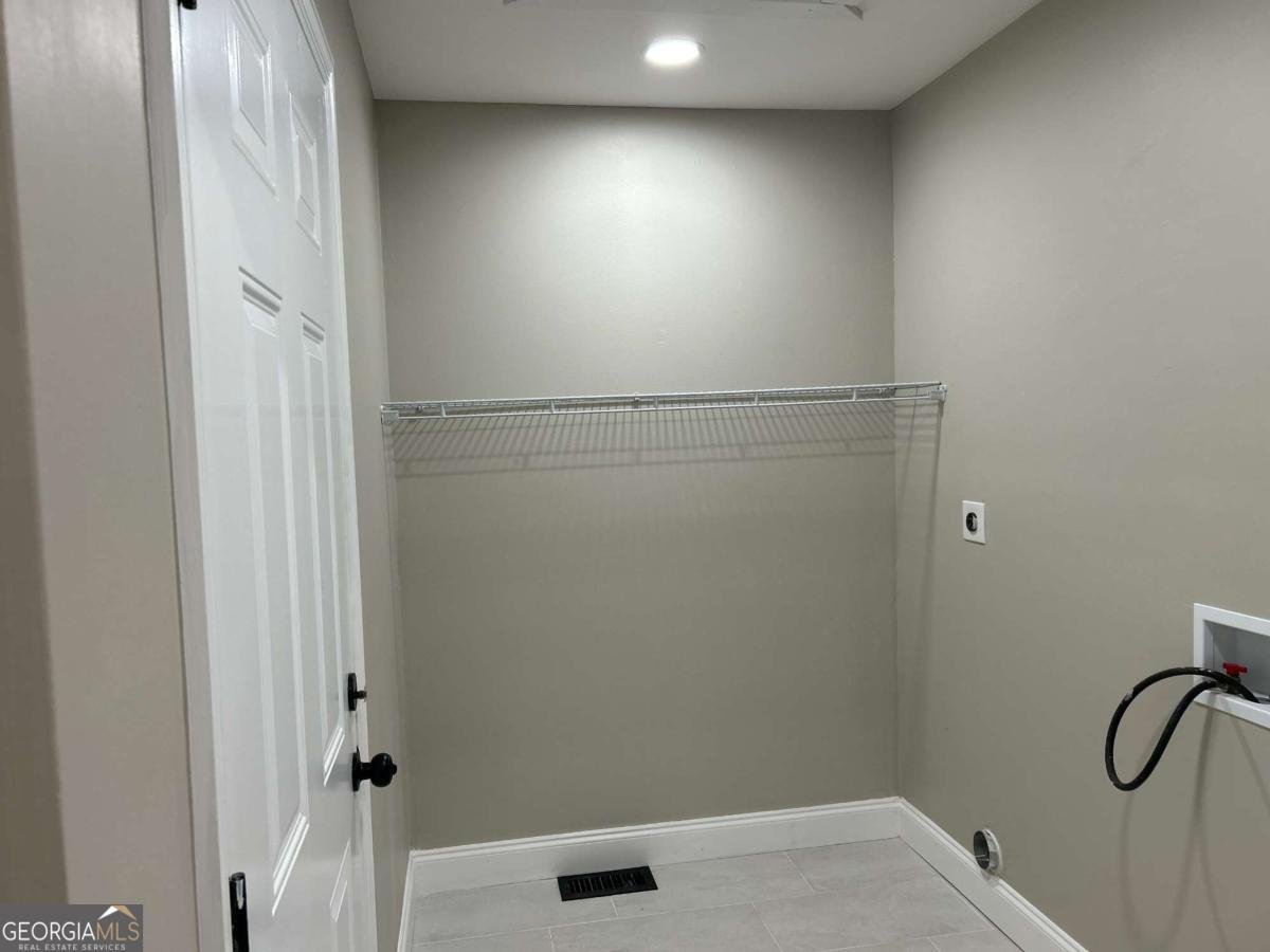 45 Circle Drive Hampton - Photo 12