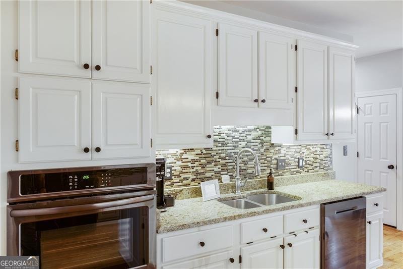 2536 Katherine Circle Gainesville - Photo 9