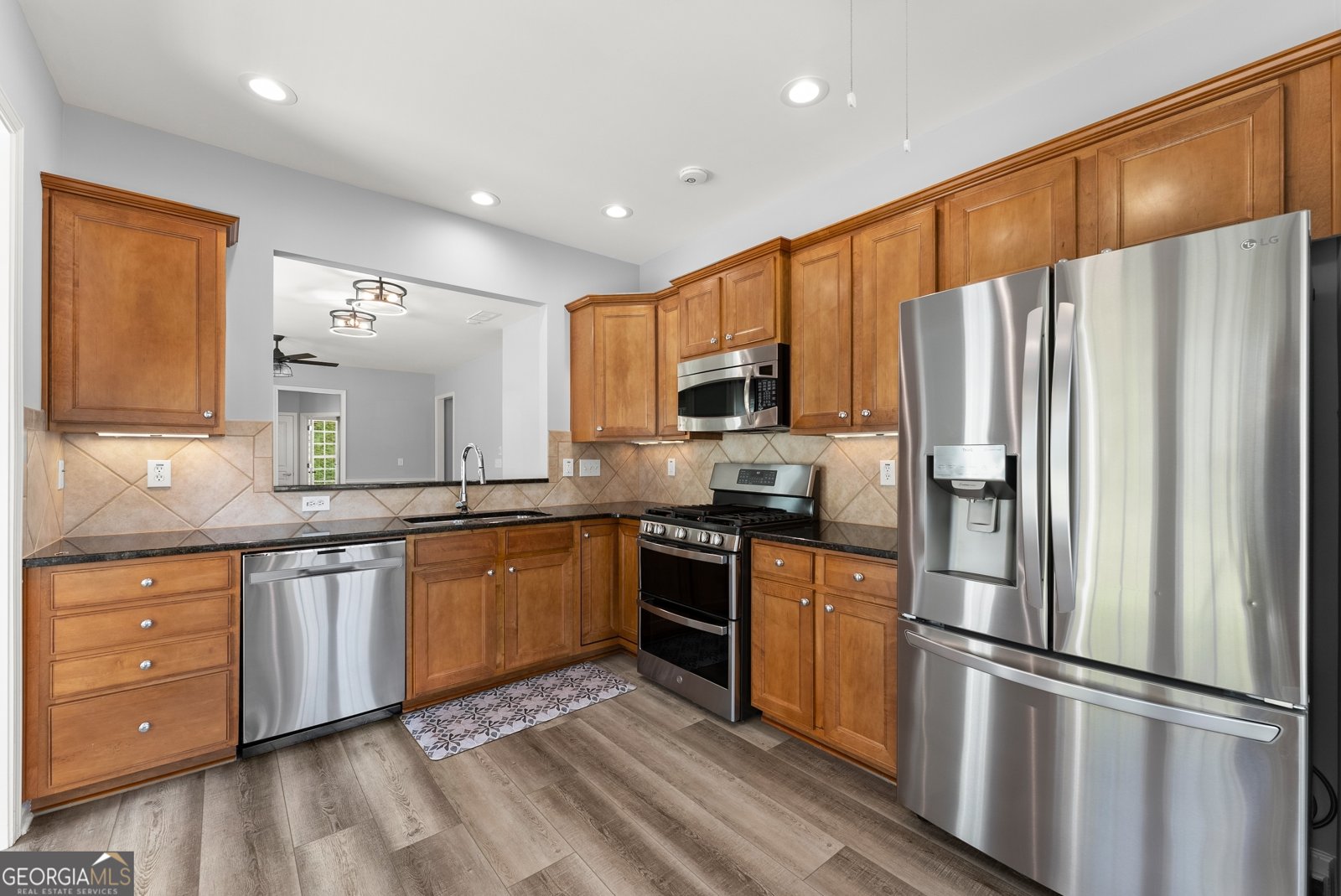 6247 LONGLEAF Drive Hoschton - Photo 7