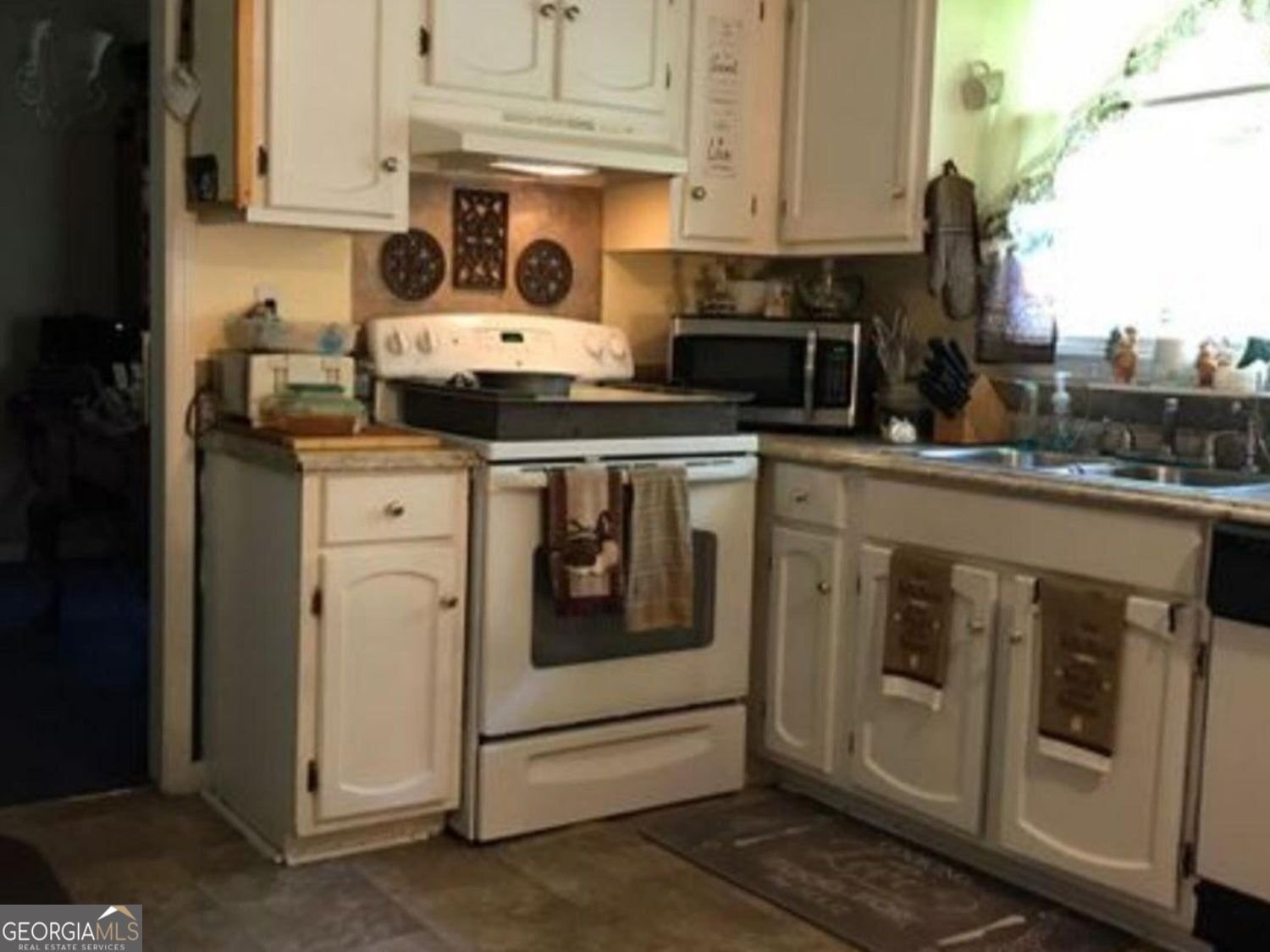 1950 Morris Drive Riverdale - Photo 10